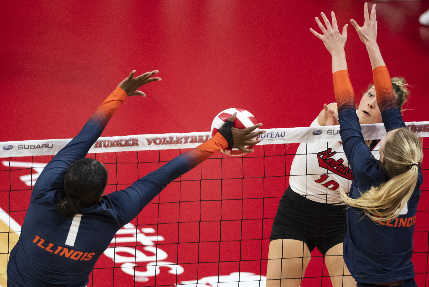Illinois vs. Nebraska, 10.16
